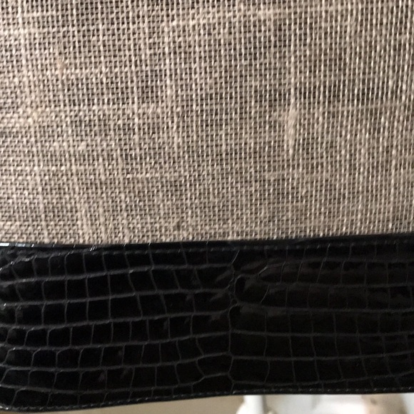 Retta Wollfe genuine alligator and cloth made in Italy shoulder bucket bag. - Picture 11 of 13